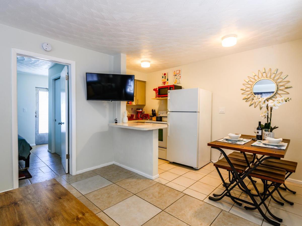 Beautiful Old Apartment With Beach Gear Fort Lauderdale Ngoại thất bức ảnh